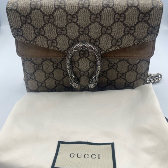 GUCCI 421970 TAUPE CANVAS CLUTCH - Picture 1 of 6